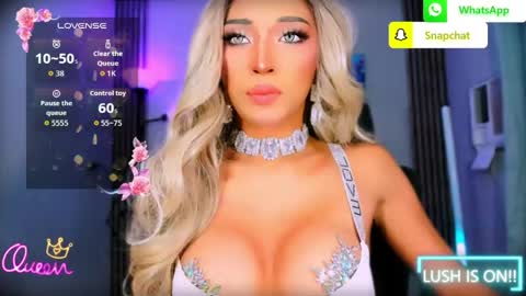 Snapshot of urgoddess_bella chatting on 06-02-26, 01:18 My bella 3 online show from 06-02-26, 01:18