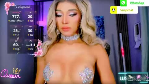Snapshot of urgoddess_bella chatting on 06-07-26, 12:59 My bella 3 online show from 06-07-26, 12:59