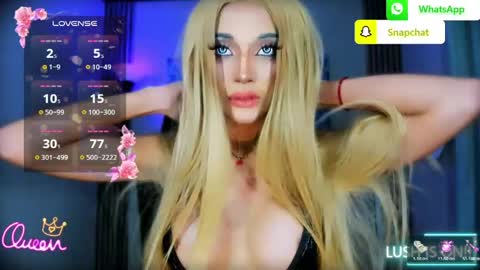 Snapshot of urgoddess_bella chatting on 06-09-26, 01:39 My bella 3 online show from 06-09-26, 01:39