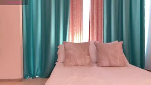 Snapshot of urgoddessjenny chatting on 06-14-26, 12:07 Jenny online show from 06-14-26, 12:07