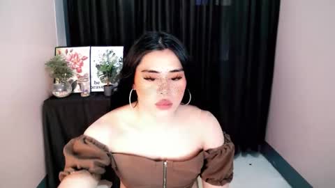 urhotdexie69 online show from 09-12-25, 05:18