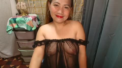 urhotmomzoey online show from 07-16-26, 01:50