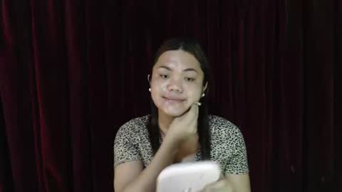 urhottie_bella online show from 05-19-26, 12:16