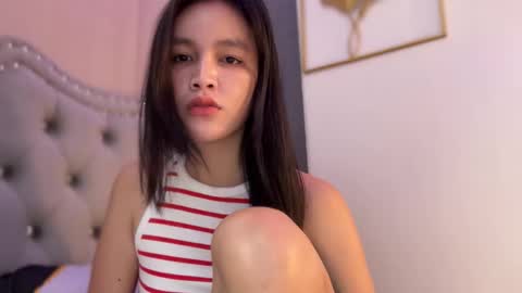 Amira online show from 01-14-26, 02:17