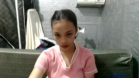 Snapshot of urlovely_yang03 chatting on 07-01-26, 04:29 juliana online show from 07-01-26, 04:29