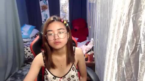 Snapshot of urlovelychinita chatting on 01-03-25, 01:38 urlovelychinita online show from 01-03-25, 01:38