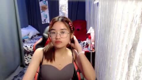 Snapshot of urlovelychinita chatting on 01-08-25, 10:59 urlovelychinita online show from 01-08-25, 10:59