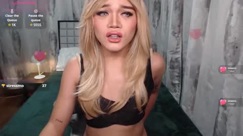 Snapshot of urloving_69 chatting on 12-12-24, 06:53 fucking hot kate online show from 12-12-24, 06:53