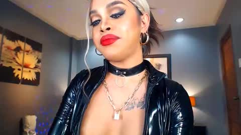 UrMajestyTyra online show from 12-26-24, 07:56