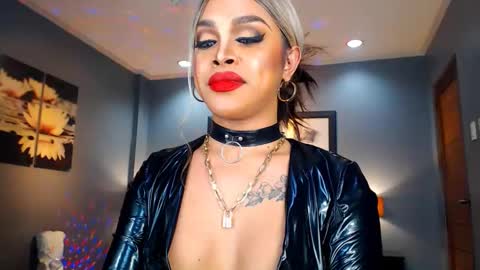 UrMajestyTyra online show from 12-29-24, 06:56