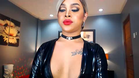 UrMajestyTyra online show from 01-12-25, 02:24