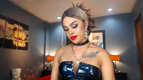 UrMajestyTyra online show from 01-19-25, 06:31