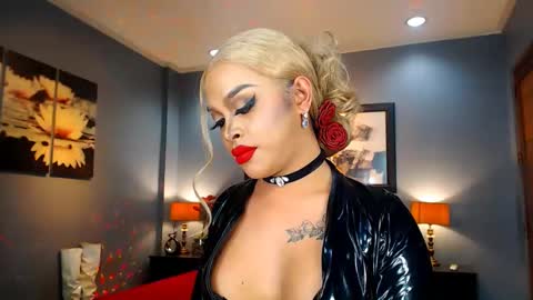 UrMajestyTyra online show from 02-14-25, 02:28