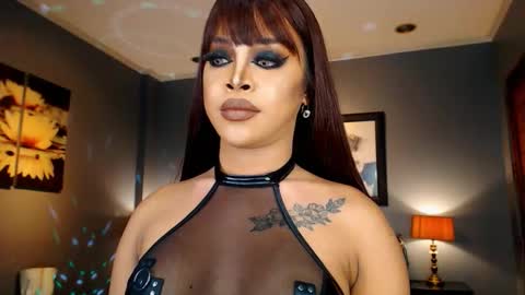 Snapshot of urmajestytyra chatting on 11-26-25, 01:50 UrMajestyTyra online show from 11-26-25, 01:50