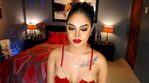 Snapshot of urmajestytyra chatting on 11-28-25, 02:14 UrMajestyTyra online show from 11-28-25, 02:14