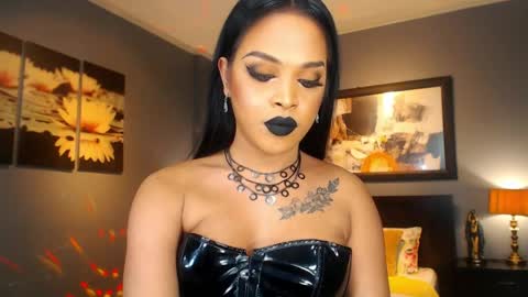 UrMajestyTyra online show from 03-27-26, 02:06