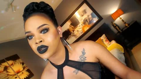 UrMajestyTyra online show from 03-29-26, 01:49