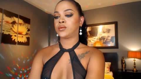UrMajestyTyra online show from 05-21-26, 03:02