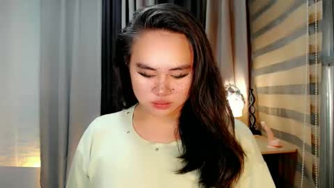 cecilia online show from 10-24-25, 05:20