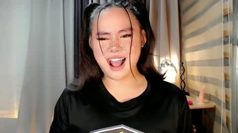 cecilia online show from 10-27-25, 02:54