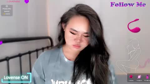 cecilia online show from 11-27-25, 03:47