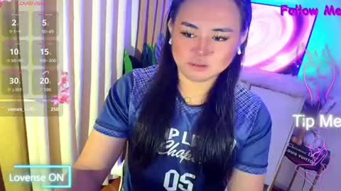 Snapshot of urnaughty_ceciliaxxx chatting on 06-19-26, 06:29 cecilia online show from 06-19-26, 06:29