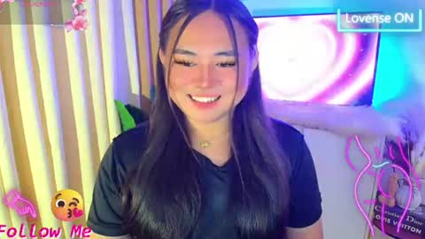 Snapshot of urnaughty_ceciliaxxx chatting on 06-21-26, 09:45 cecilia online show from 06-21-26, 09:45