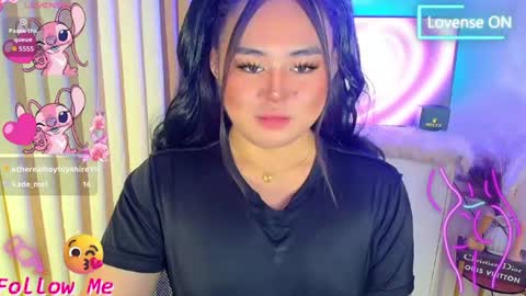 Snapshot of urnaughty_ceciliaxxx chatting on 06-25-26, 05:17 cecilia online show from 06-25-26, 05:17
