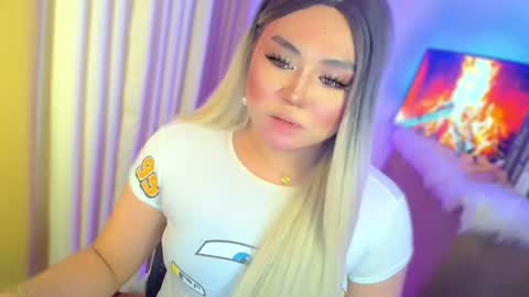 Snapshot of urnaughty_ceciliaxxx chatting on 07-28-26, 02:35 cecilia online show from 07-28-26, 02:35