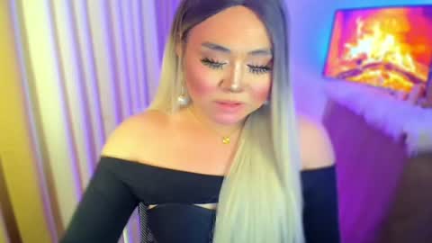 Snapshot of urnaughty_ceciliaxxx chatting on 07-29-26, 05:00 cecilia online show from 07-29-26, 05:00