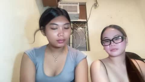 Snapshot of urpinay_sandra69 chatting on 06-25-26, 06:29 urpinay_sandra69 online show from 06-25-26, 06:29