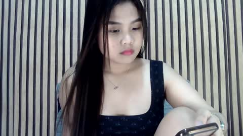 urpinaycutie online show from 02-17-25, 12:38