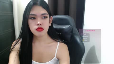 Snapshot of urpinayjenfuckerxxx chatting on 02-27-25, 09:47 Jenny online show from 02-27-25, 09:47