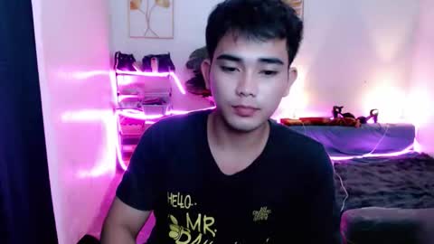 Snapshot of urpinoy_cummer chatting on 12-19-25, 02:57 urpinoy_cummer online show from 12-19-25, 02:57