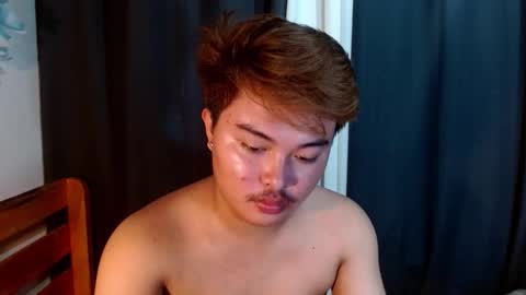 urpinoyjohnx online show from 10-21-25, 12:55