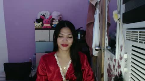 Snapshot of urpreciouspinayxxx chatting on 11-02-25, 08:00 hi im kim online show from 11-02-25, 08:00
