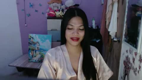 hi im kim online show from 04-24-26, 12:07