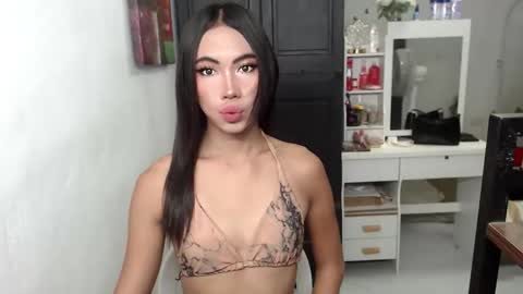Snapshot of urpretty_mistake chatting on 04-28-26, 02:38 urpretty_mistake online show from 04-28-26, 02:38