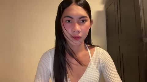 urpretty_mistake online show from 07-15-26, 11:04