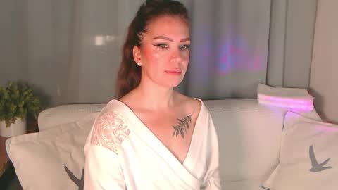 Silvia online show from 11-03-25, 05:20