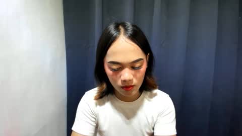 Snapshot of urslutty_mayie chatting on 11-18-25, 12:38 urslutty_mayie online show from 11-18-25, 12:38