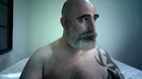 Snapshot of urso1978br chatting on 12-01-25, 04:34 Urso1978BR online show from 12-01-25, 04:34