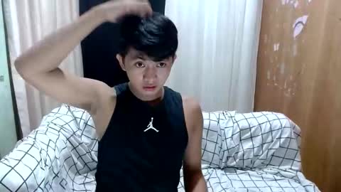 Snapshot of ursweet_jem chatting on 11-16-25, 06:52 JEm online show from 11-16-25, 06:52