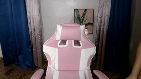 ursweet_zeviixx online show from 01-28-25, 12:15