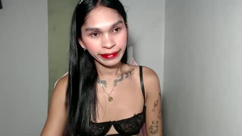 ursweet_zeviixx online show from 11-14-25, 09:30