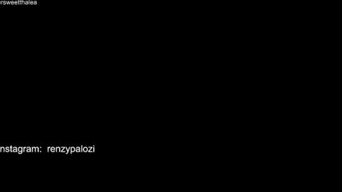 Snapshot of ursweetthalea chatting on 06-11-26, 11:19 Renz queen of LUST. online show from 06-11-26, 11:19