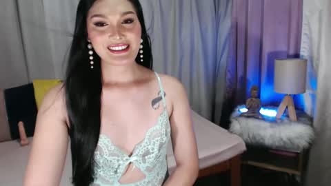 Camela online show from 02-25-25, 02:25