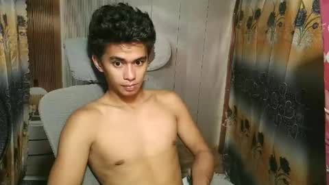 Snapshot of urwild_fuckerxx chatting on 06-07-26, 01:54 urwild_fuckerxx online show from 06-07-26, 01:54