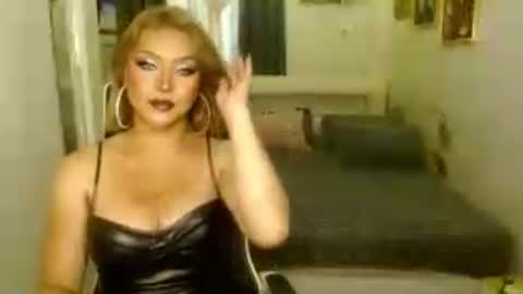 urwildestdreamgoddess online show from 08-02-26, 05:50
