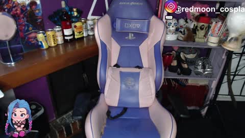 --Lucy-- online show from 01-06-25, 10:47